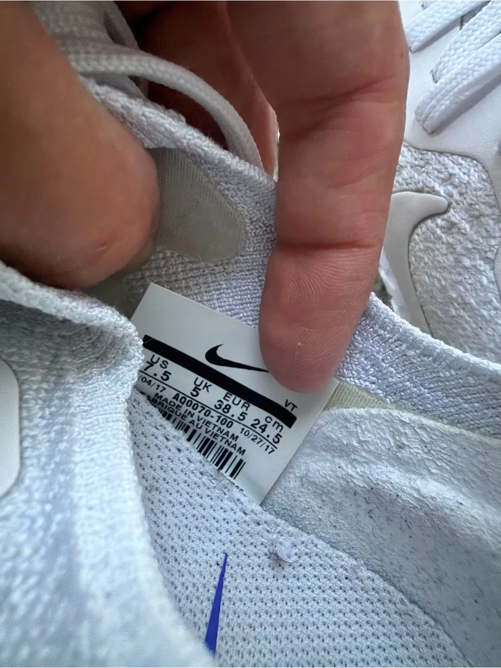 Women's Nike Epic React Flyknit size 7.5